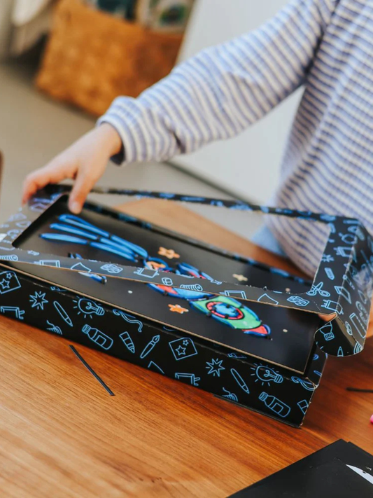 Zestaw do tworzenia świecących obrazków KIDYNEON